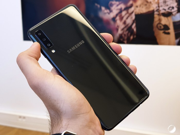 Samsung galaxy a7 128gb 2018 specification